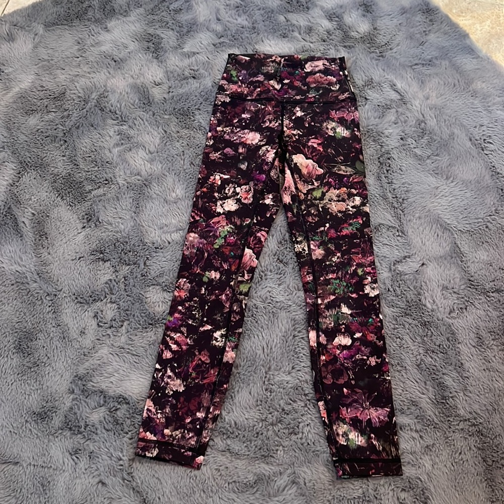 LULULEMON - Picture 8 of 8